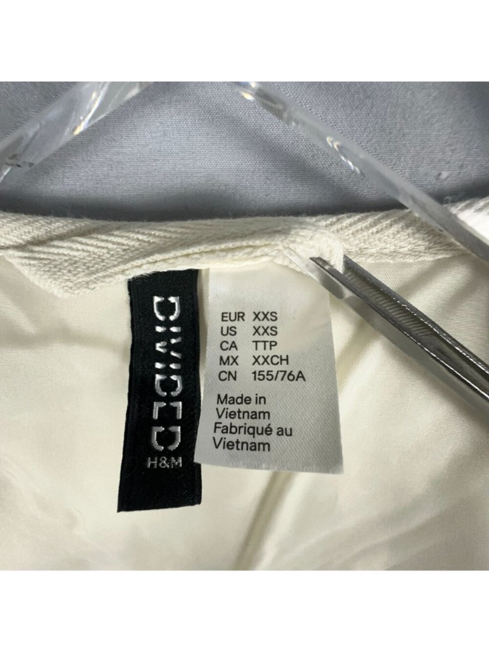 Divided H&M Vest Size XXS White Teddy Sherpa Fleece Pockets Zip Front Outerwear - Picture 9 of 13